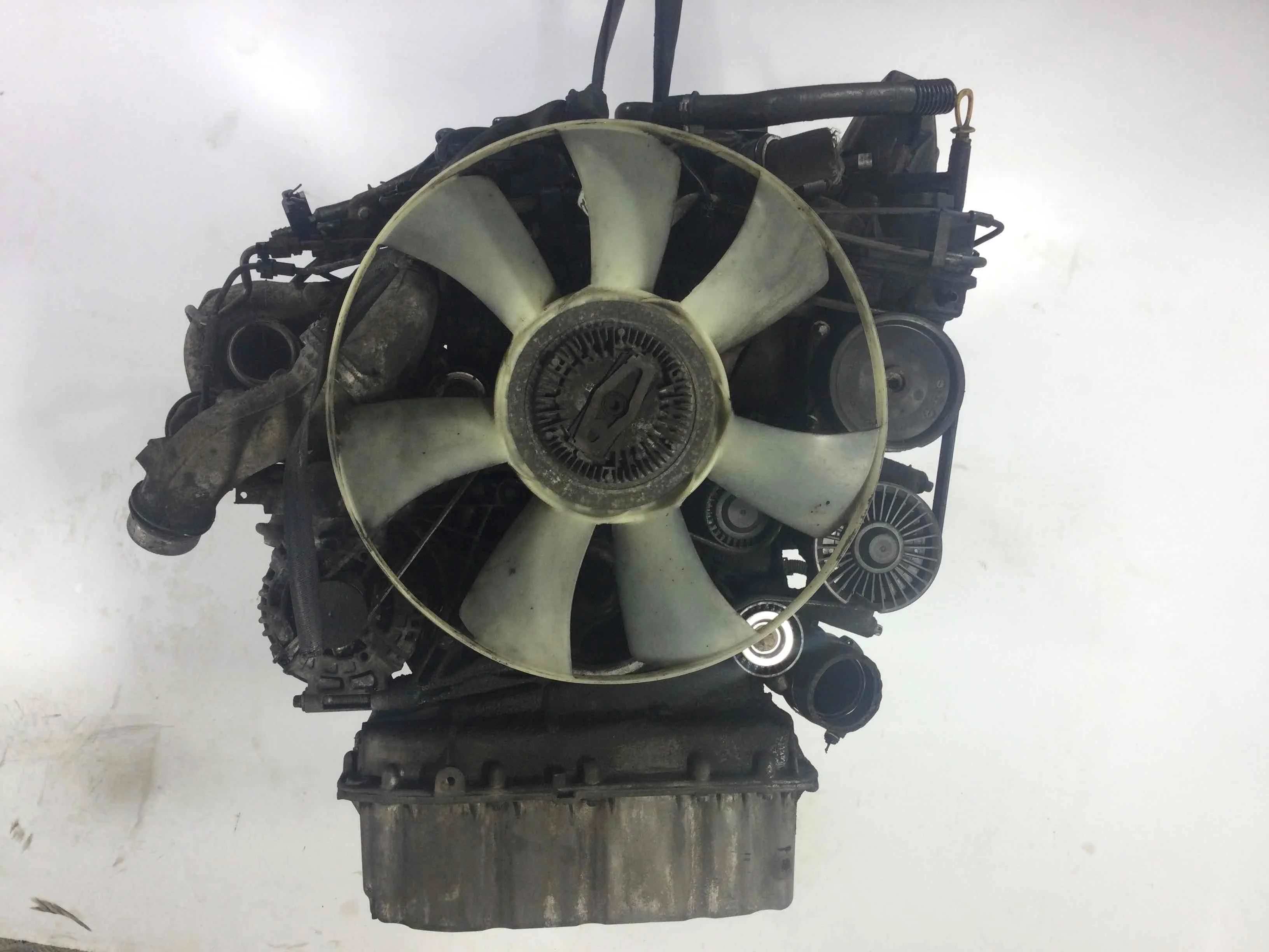 Двигатель Mercedes Sprinter Sprinter II (w906) 2006 - 2017 дизель 2.2 CDI Механика Микроавтобус