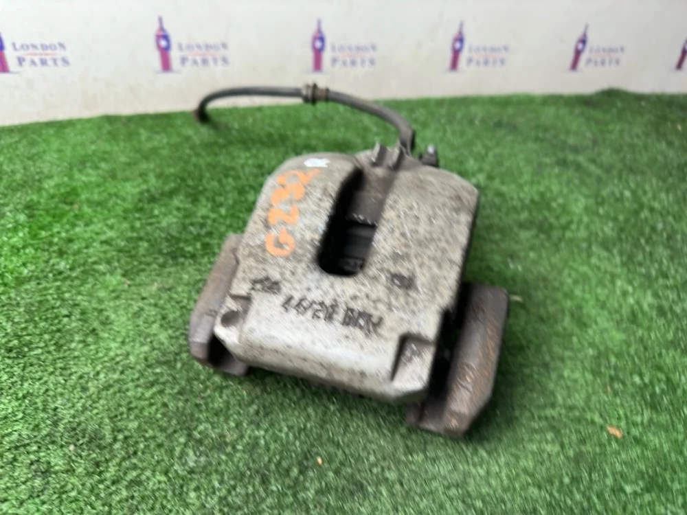 Суппорт тормозной BMW X5 35iX F15