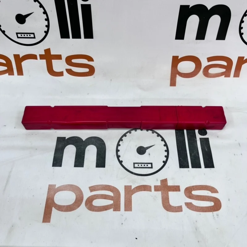 Знак аварийной остановки Audi Q3 2014 8U