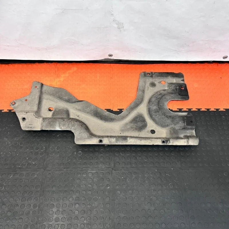 Защита днища Audi Q8 2019