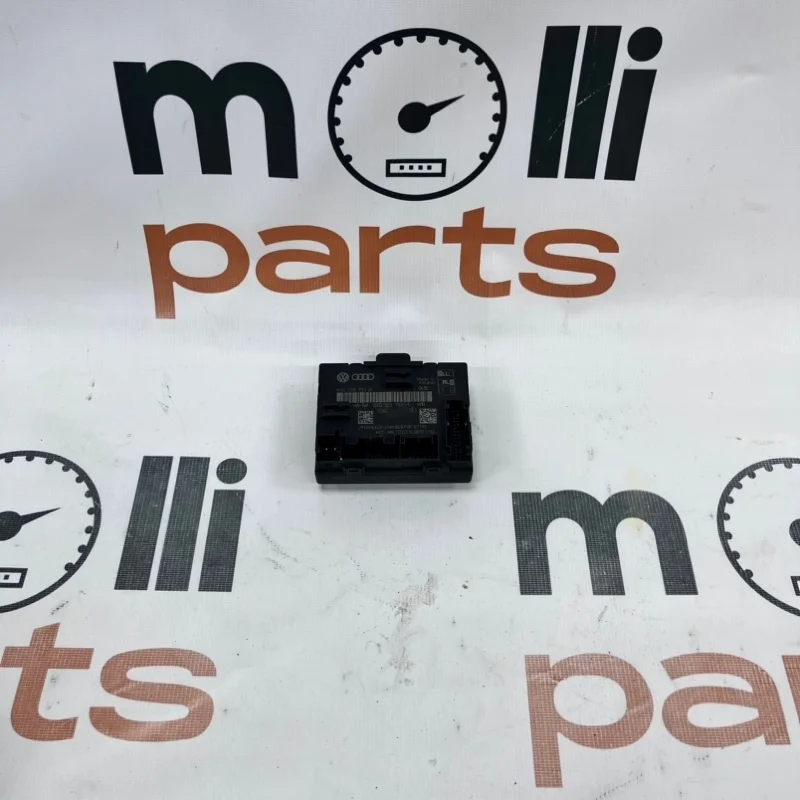 Блок комфорта двери Audi Q3 2014 8U