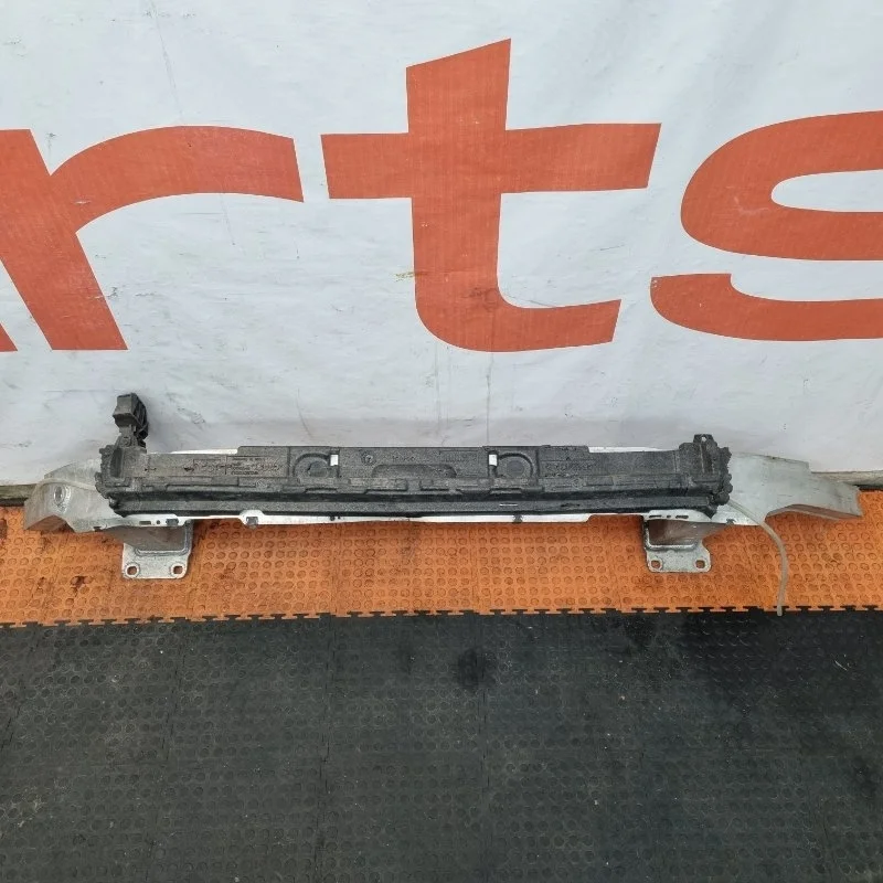 Усилитель бампера Audi A6 2019 C8