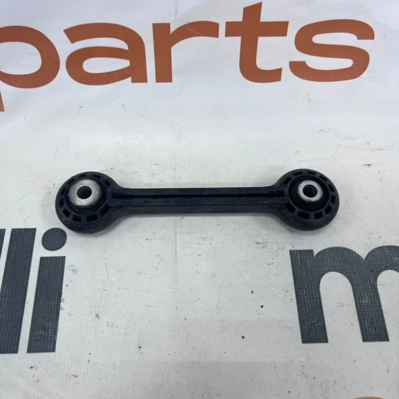 Стойка стабилизатора Audi A6 2021 C8