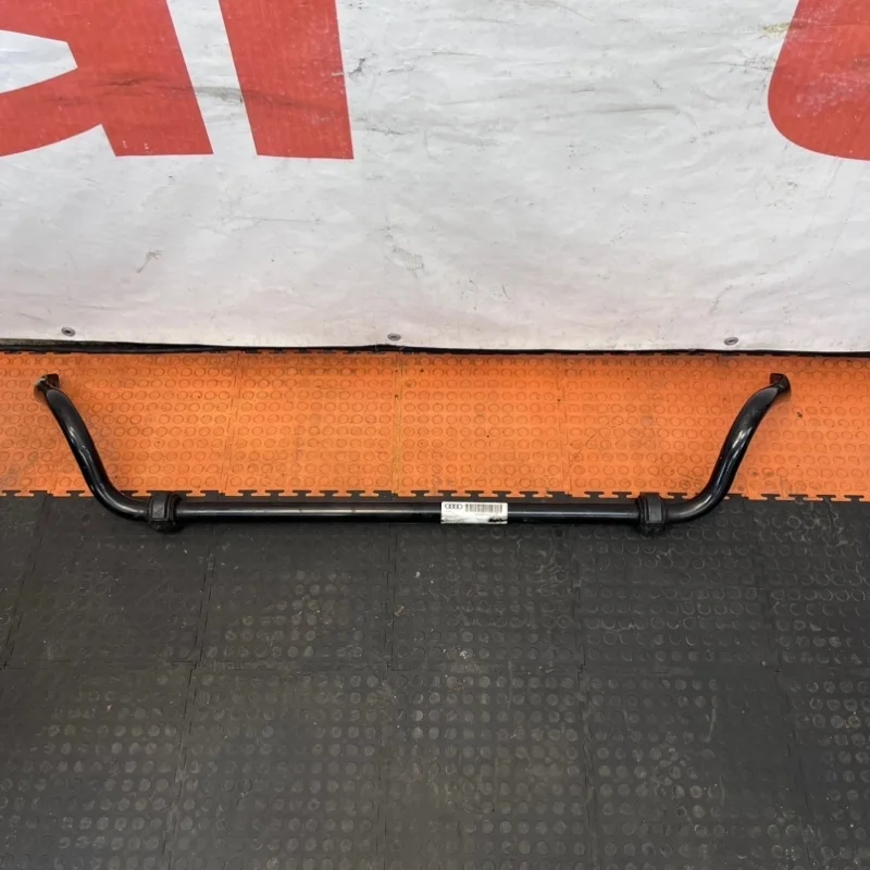 Стабилизатор Audi Q8