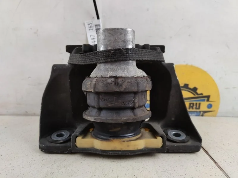 Подушка двигателя Volvo XC60 2018 UZ