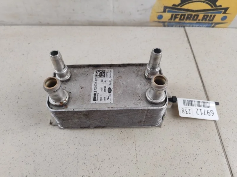 Радиатор масляный Land Rover Range Sport SVR 2017 L494