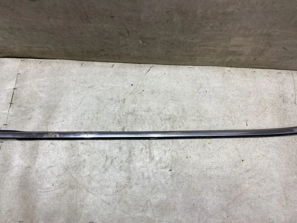 Молдинг правый Nissan Qashqai J11