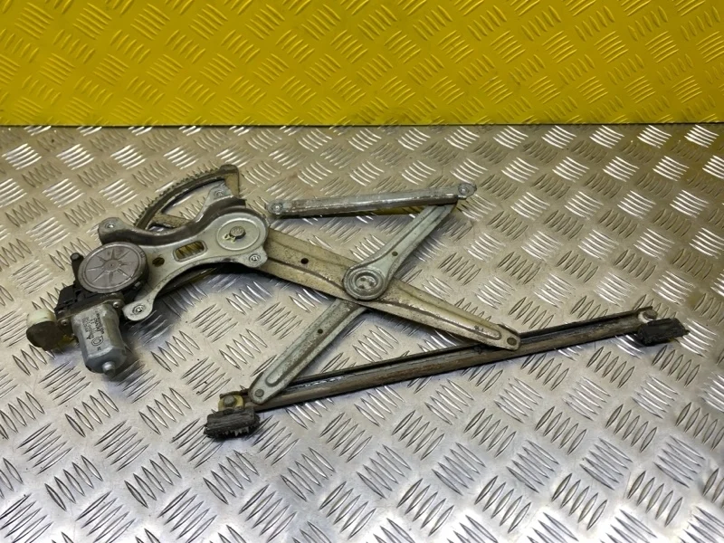 Стеклоподъемник электр. передний левый Mitsubishi L200 (2006-2015) 2007 MN182365 ПИКАП 2.5 D 4D56