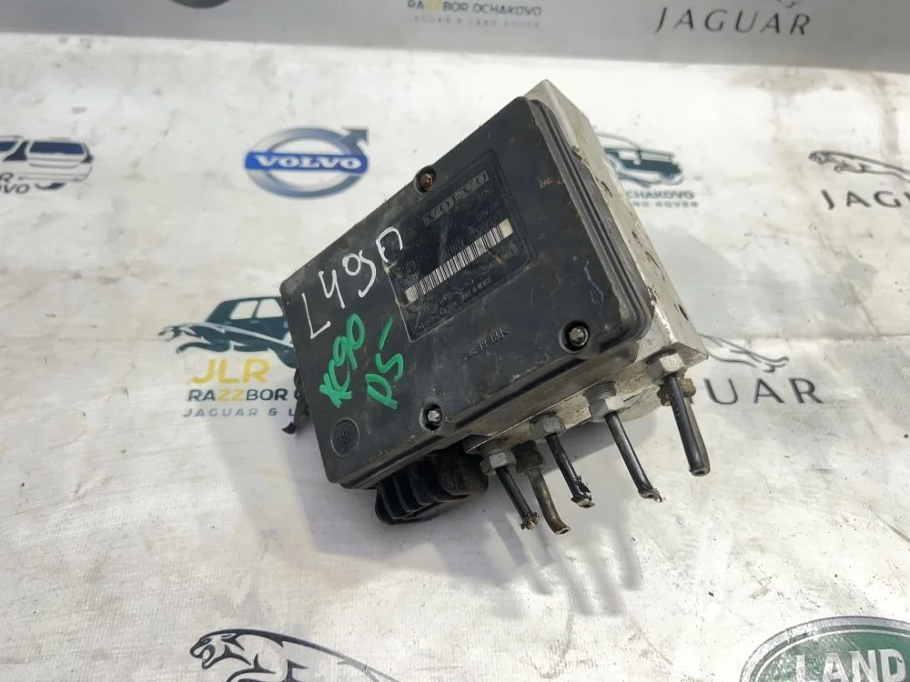 Блок ABS Volvo XC90 XC70 S80 S60 V70 30793445 V70 II рестайлинг (2004—2007) D5244T5