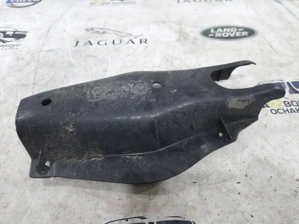 Пыльник рычага задний левый Mercedes C43 AMG W205 C-класс W205/S205/C205/A205 (2014—2018)  2016