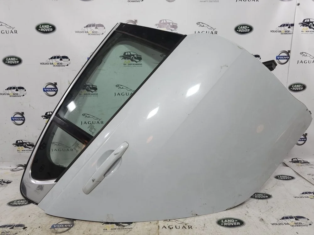 Дверь задняя правая Jaguar XE X760 2015-н.в. XE I (2015—2019) 204DTH 2018