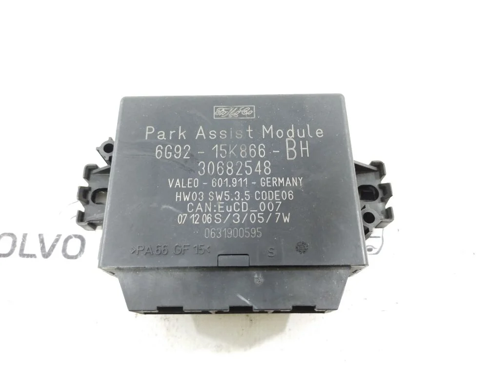 Блок управления парктроником Volvo S80 XC70 S60 P3 XC60 I (2008—2013)