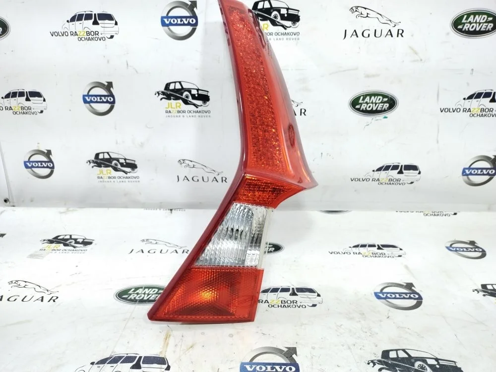 Фонарь задний внутренний правый Volvo XC70 V70 P3 XC70 II (2007—2013)