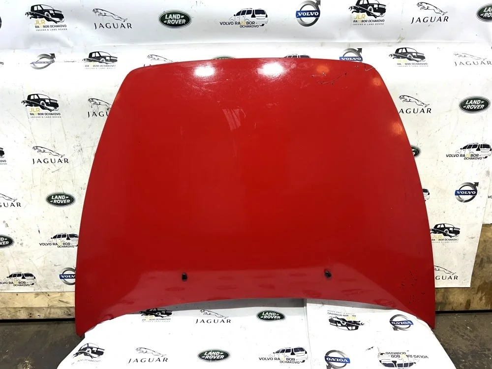 Капот Volvo S40 V50 C30 C70 красный S40 II (2004—2007)