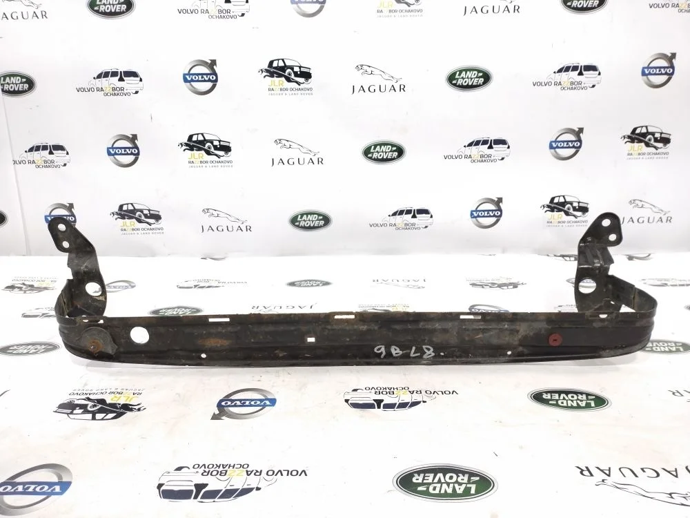 Рамка радиатора нижняя Volvo S40 C30 V50 C70 C70 II (2005—2009) B5254T7 2007