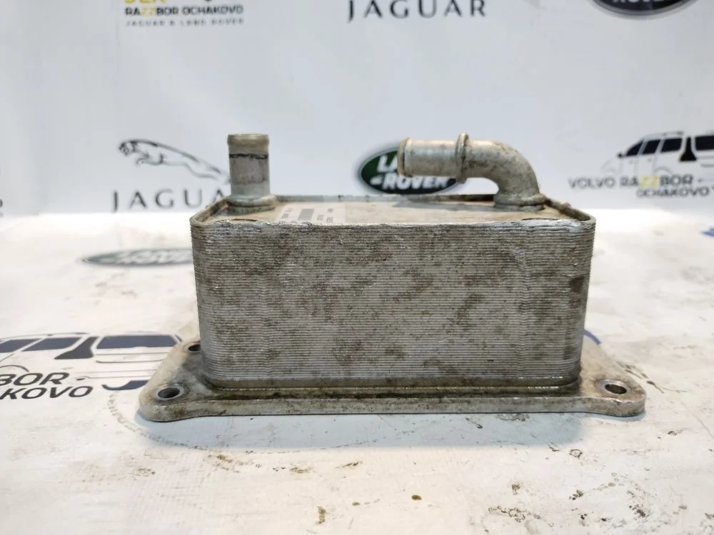 Теплообменник Volvo S40 V50 C30 S80 XC70 31201912 XC70 II (2007—2013)