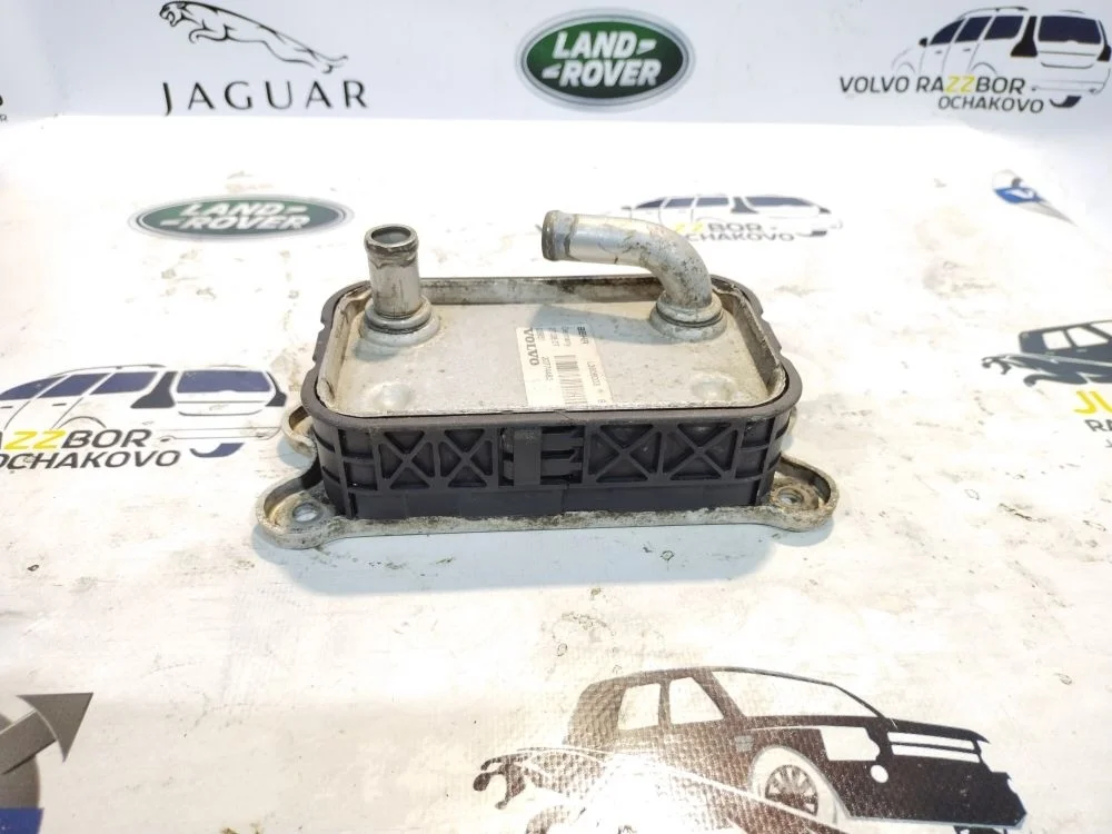 Теплообменник Volvo S80 XC70 S60 30774483 S40 II (2004—2007)