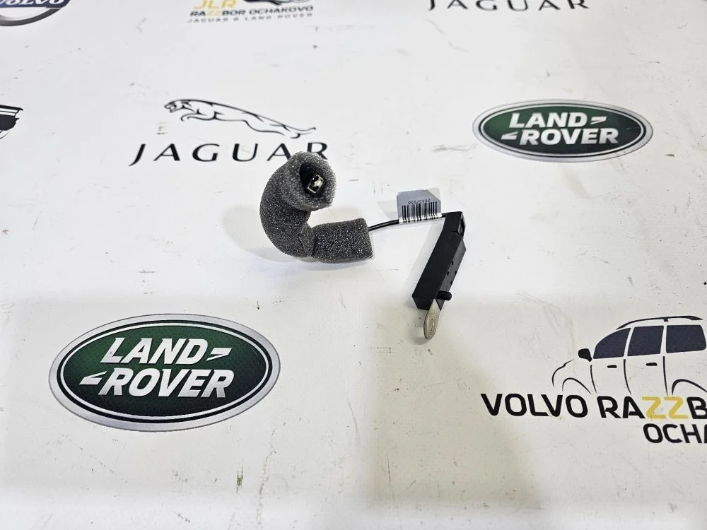 Антенна радио Jaguar XE X760 2015- XE I (2015—2019) 204DTH 2018