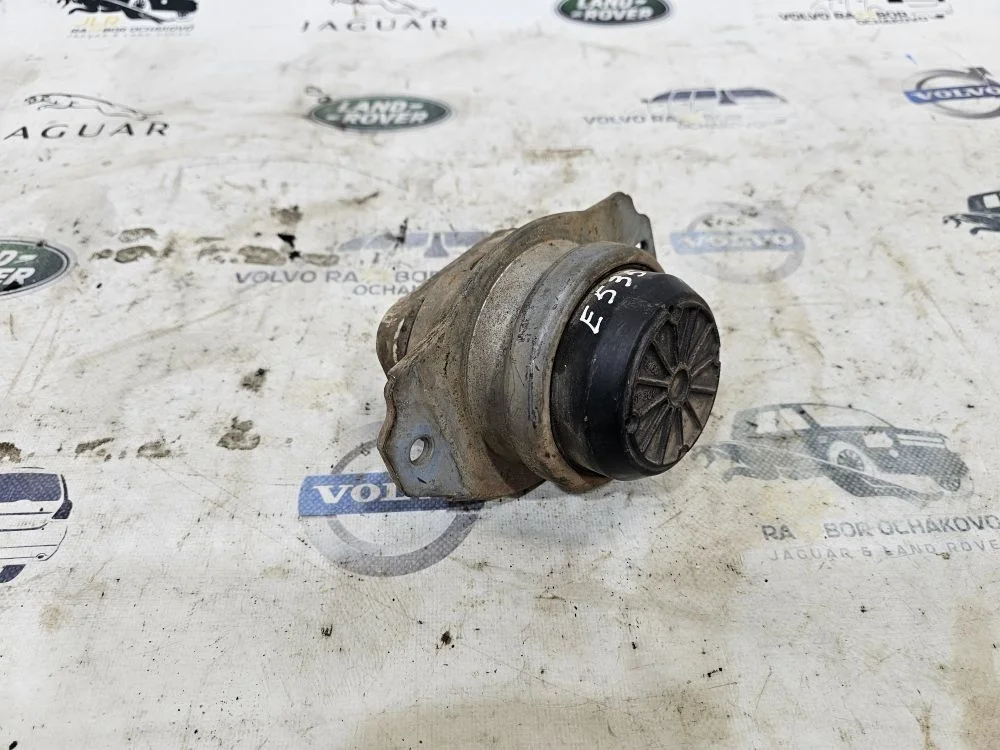 Опора двигателя Land Rover Discovery 3 4 2.7 RRS 1 Range Rover Sport I (2005—2009) 276DT 2006