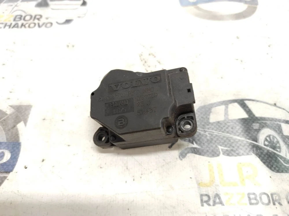 Актуатор заслонки печки Volvo XC90 XC70 S80 S60 XC70 I рестайлинг (2004—2007)