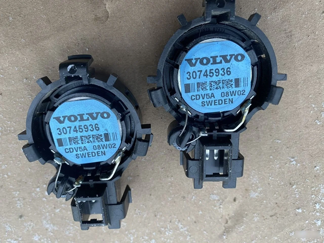 Динамик Volvo XC90 (C) I рестайлинг (2006-2014) XC90 I рестайлинг (2006—2014)