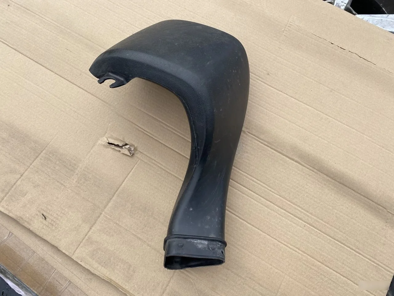 Воздухозаборник Volvo XC90 (C) I рестайлинг (2006 XC90 I рестайлинг (2006—2014)