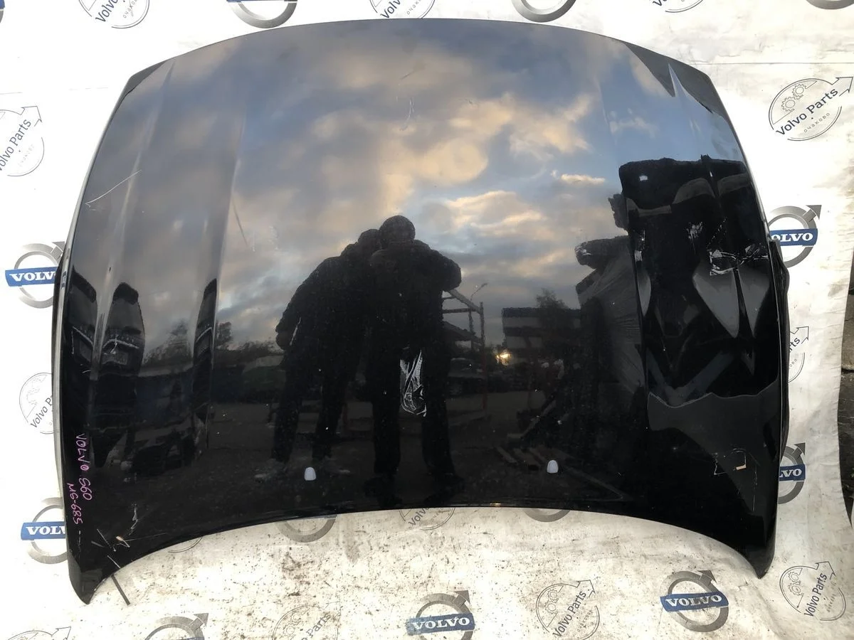 Капот Volvo S60 V60 P3 2010-2013 Дорестайлинг S60 II (2010—2013)