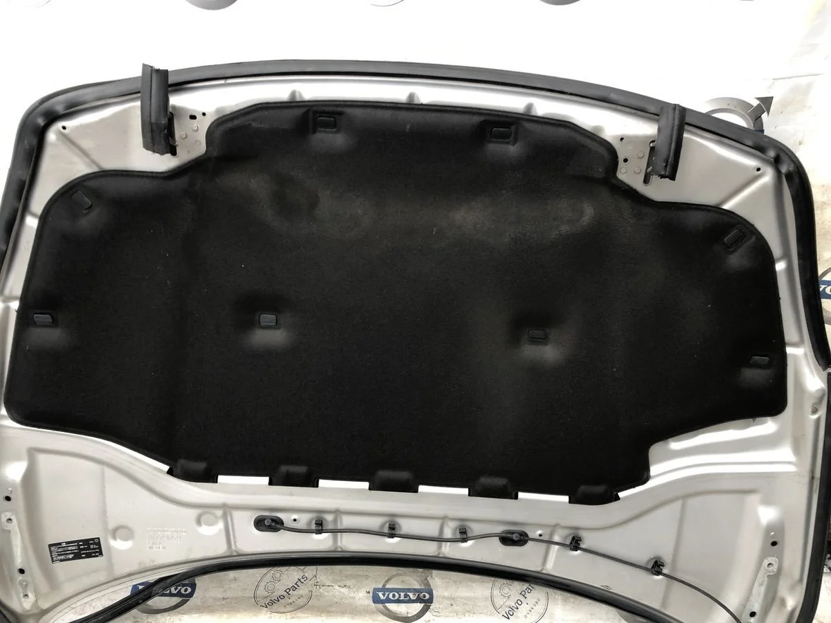 Обшивка капота Volvo V60 I (2010-2013) V60 I (2010—2013)