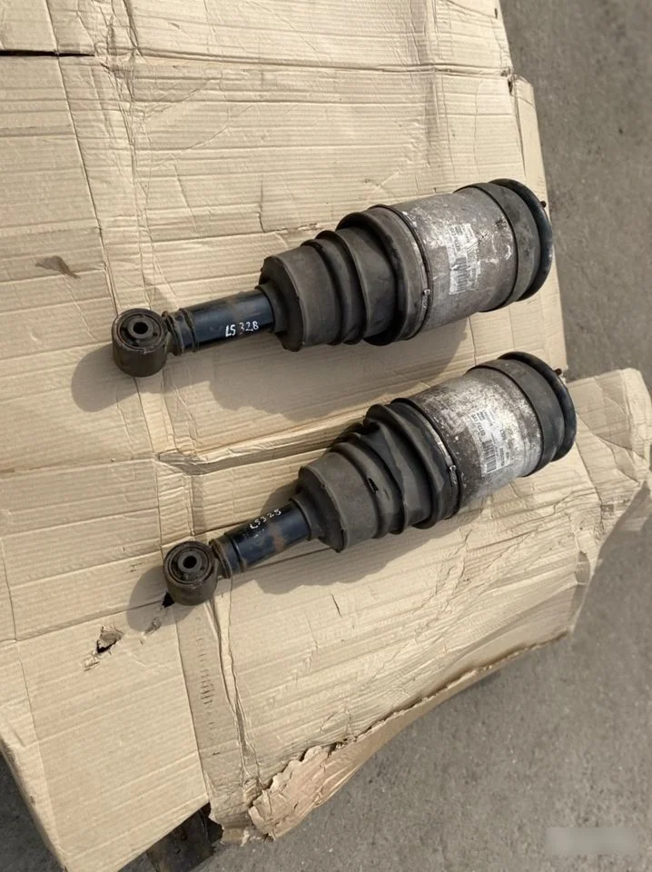 Амортизатор задний Land Rover Discovery 3 / 4 Discovery III (2004—2009)