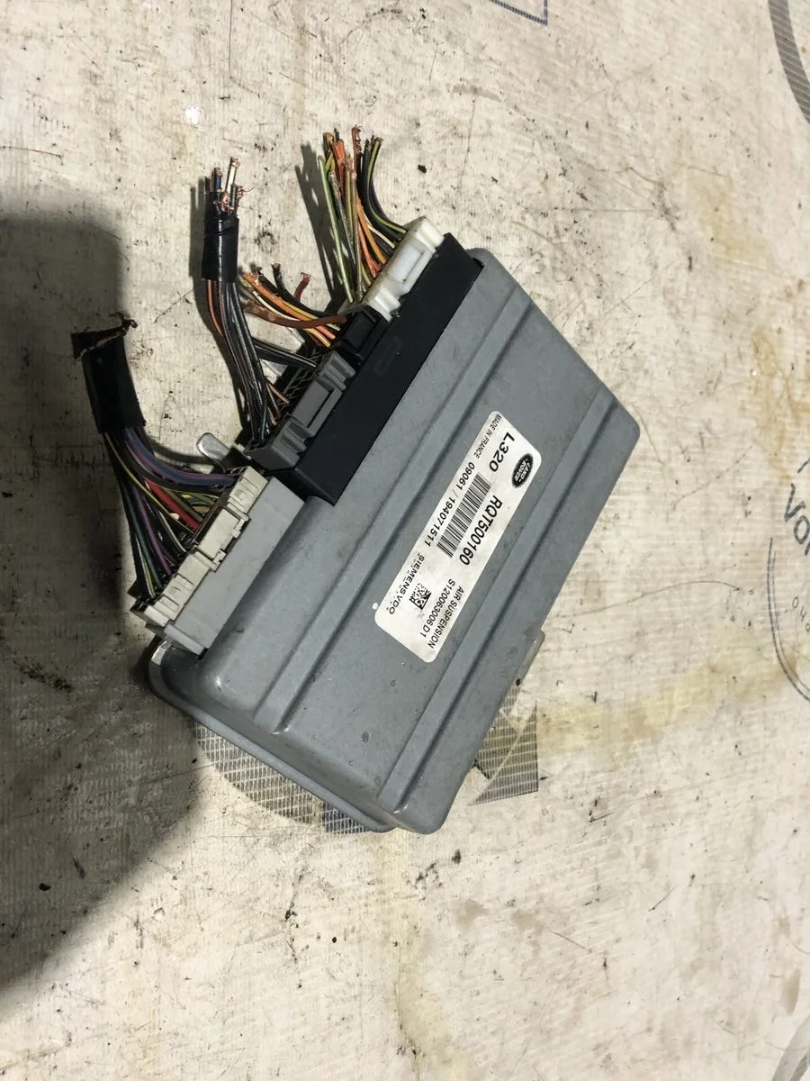 Блок управления пневмо подвеской Land Rover Range Range Rover Sport I (2005—2009) 276DT