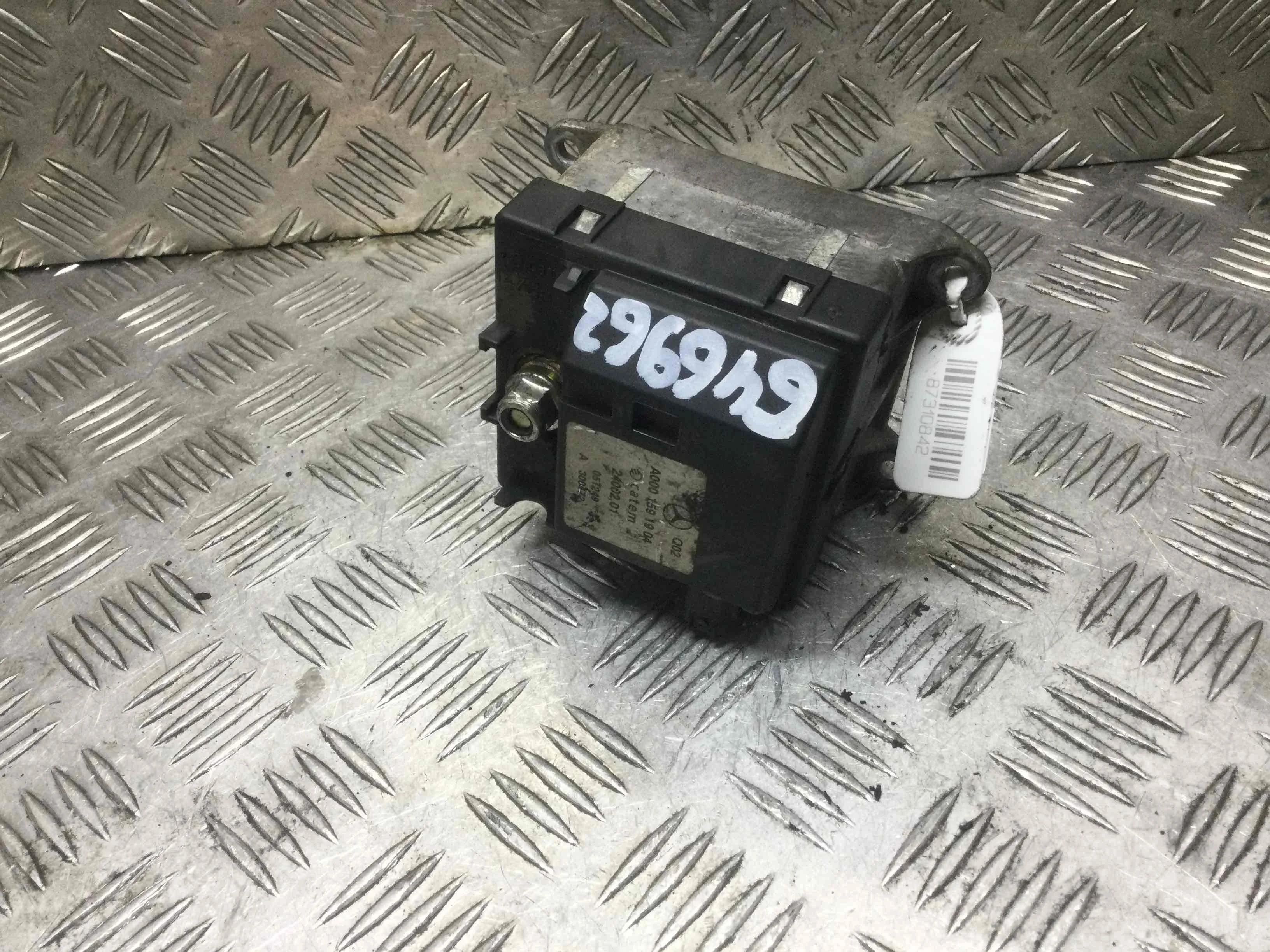 Подогреватель охлаждающей жидкости (антифриза) Mercedes C-klasse W203/S203/CL203 [рестайлинг] (2004-2007) дизель 2.2 CDI Механика Седан