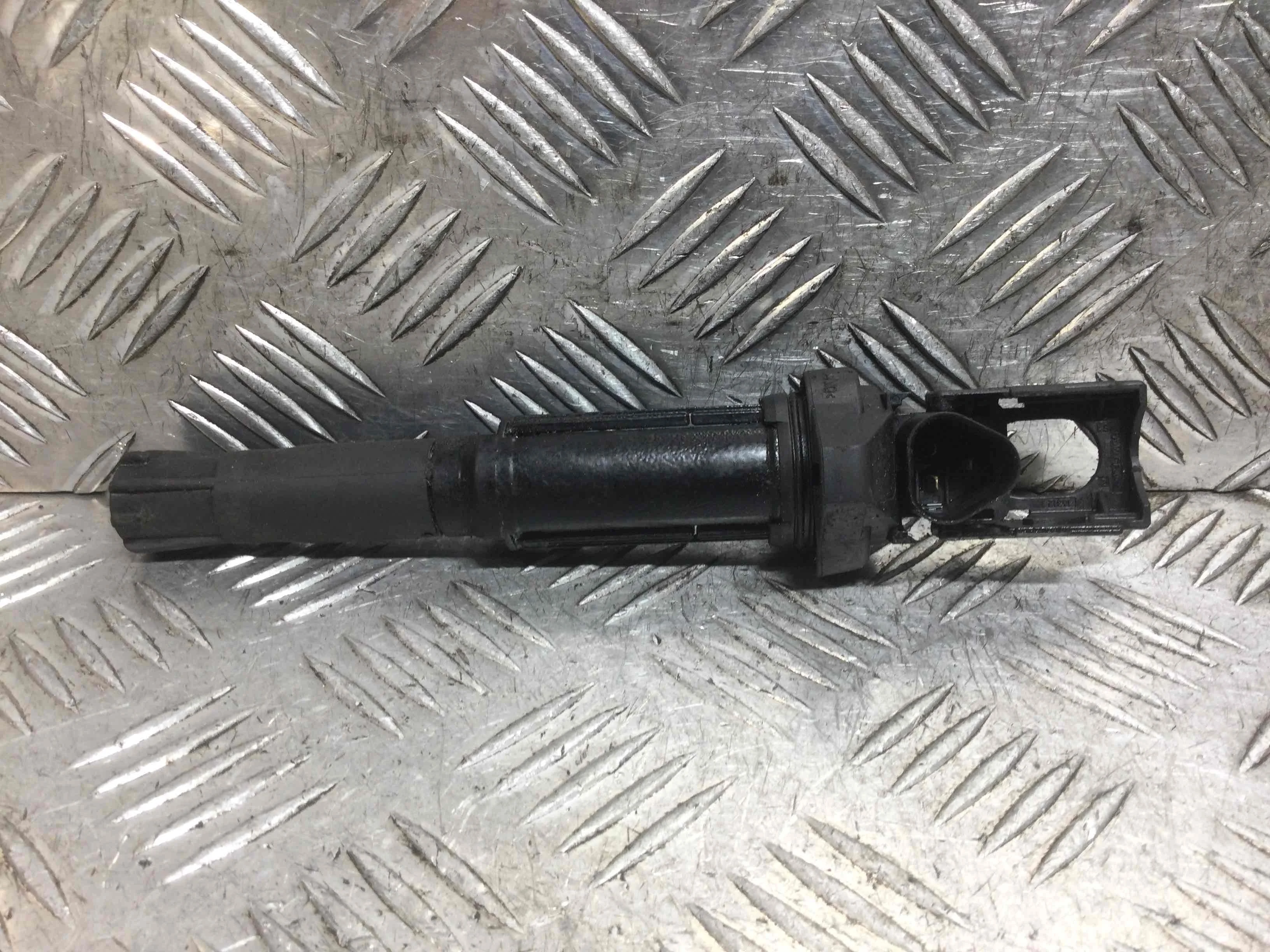 Катушка зажигания BMW 3-Series 3-Series E46 1998 - 2006 бензин 2.0 i Механика Седан