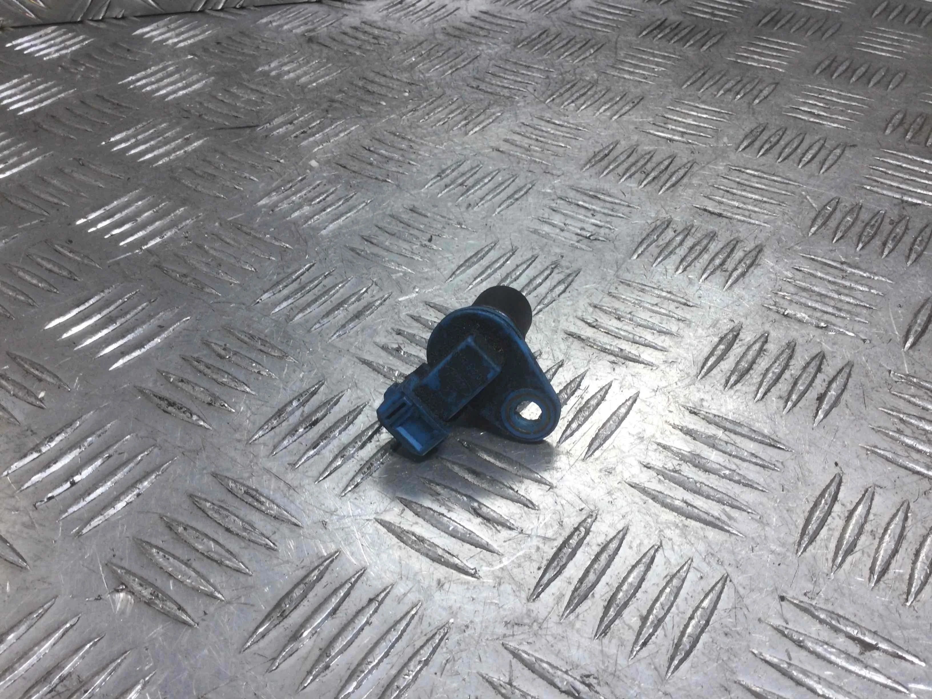 Датчик распредвала Ford Fiesta 5 поколение (2001-2007) бензин 1.3 i Механика Х/б