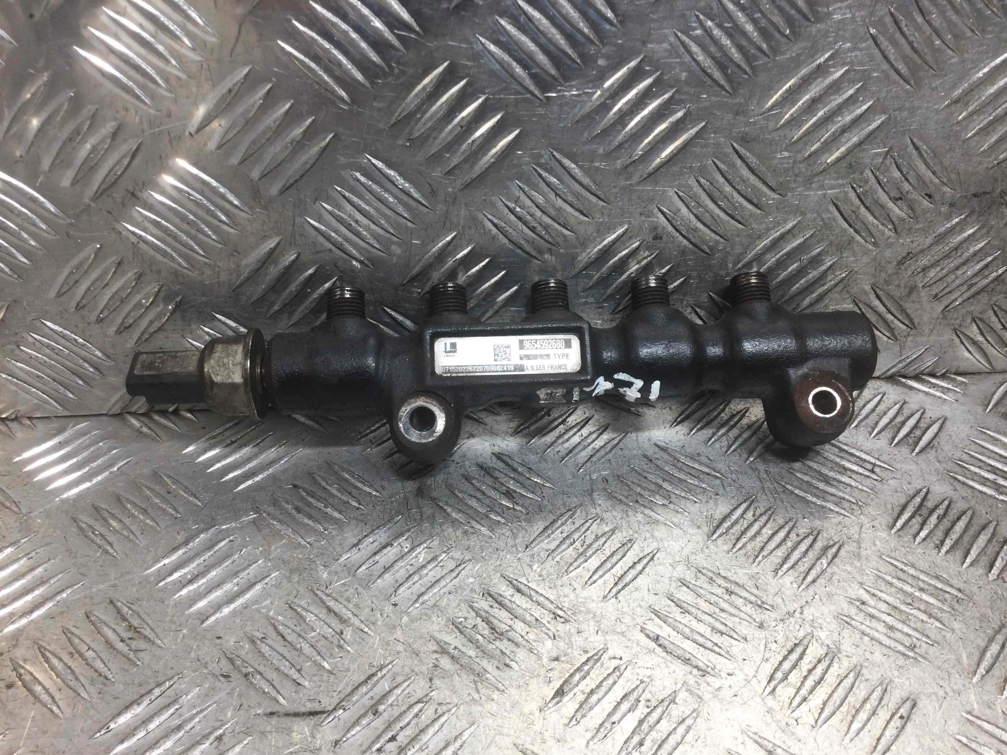 Топливная рампа Citroen C4 Picasso C4 Picasso (UD) 2006 - 2013 дизель 1.6 HDI Механика Минивэн