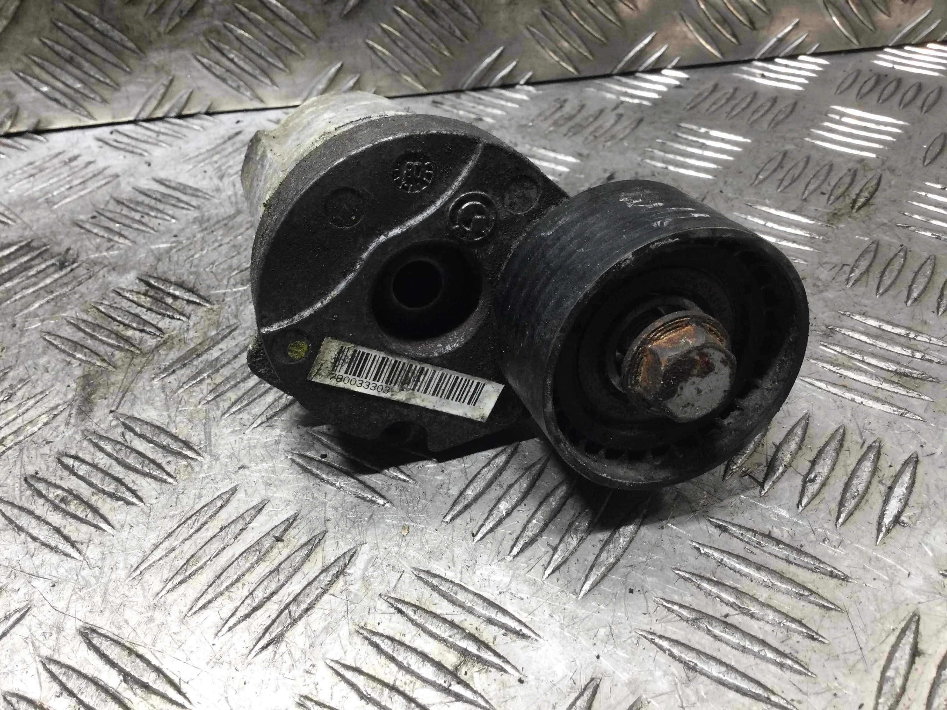 Натяжитель ремня генератора BMW 1-Series E87/E81/E82/E88 [рестайлинг] (2007-2011) дизель 2.0 d Механика Седан