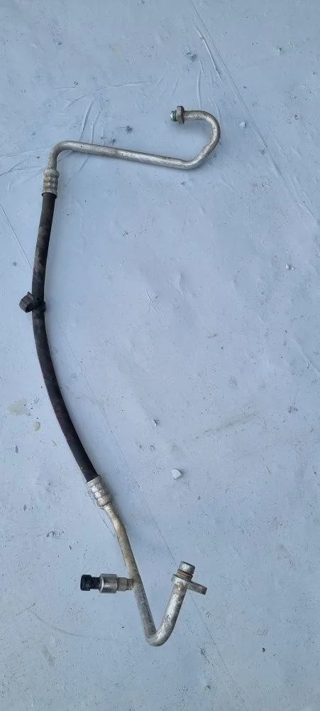 Трубка кондиционера для VAZ Lada Largus 2012