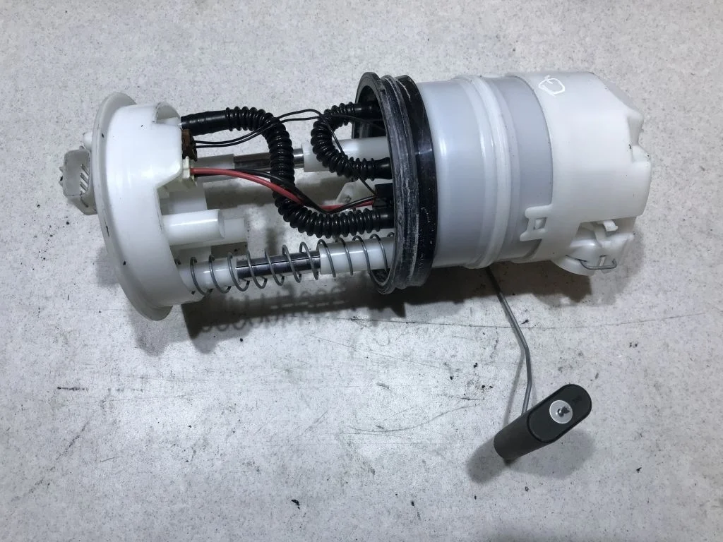 Топливный насос Nissan Qashqai J10 HR16 1.6