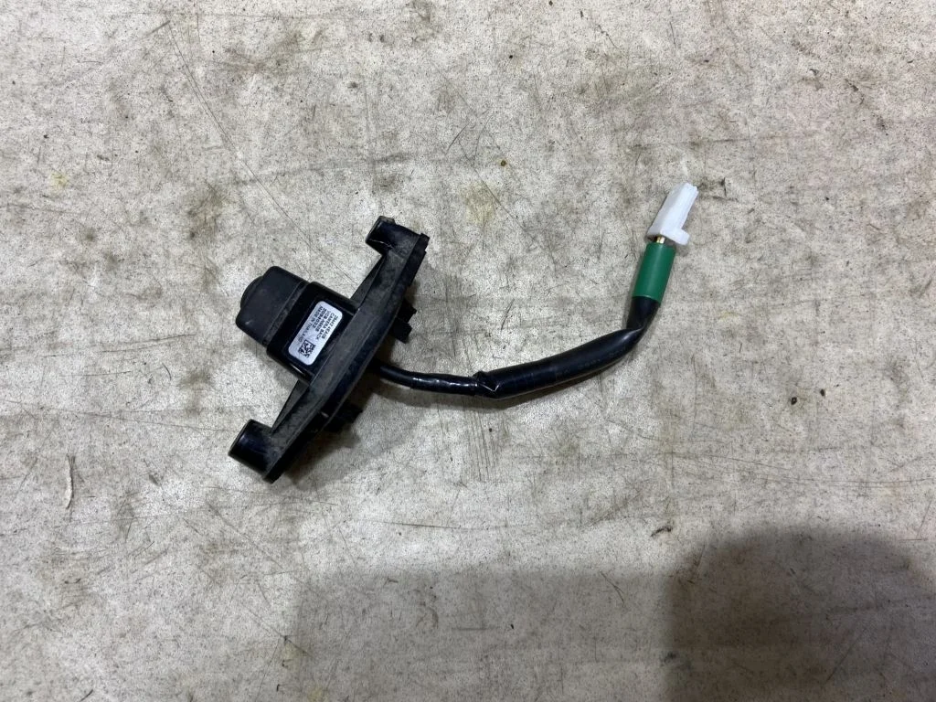 Камера задняя Nissan Qashqai J11 284424EA0B