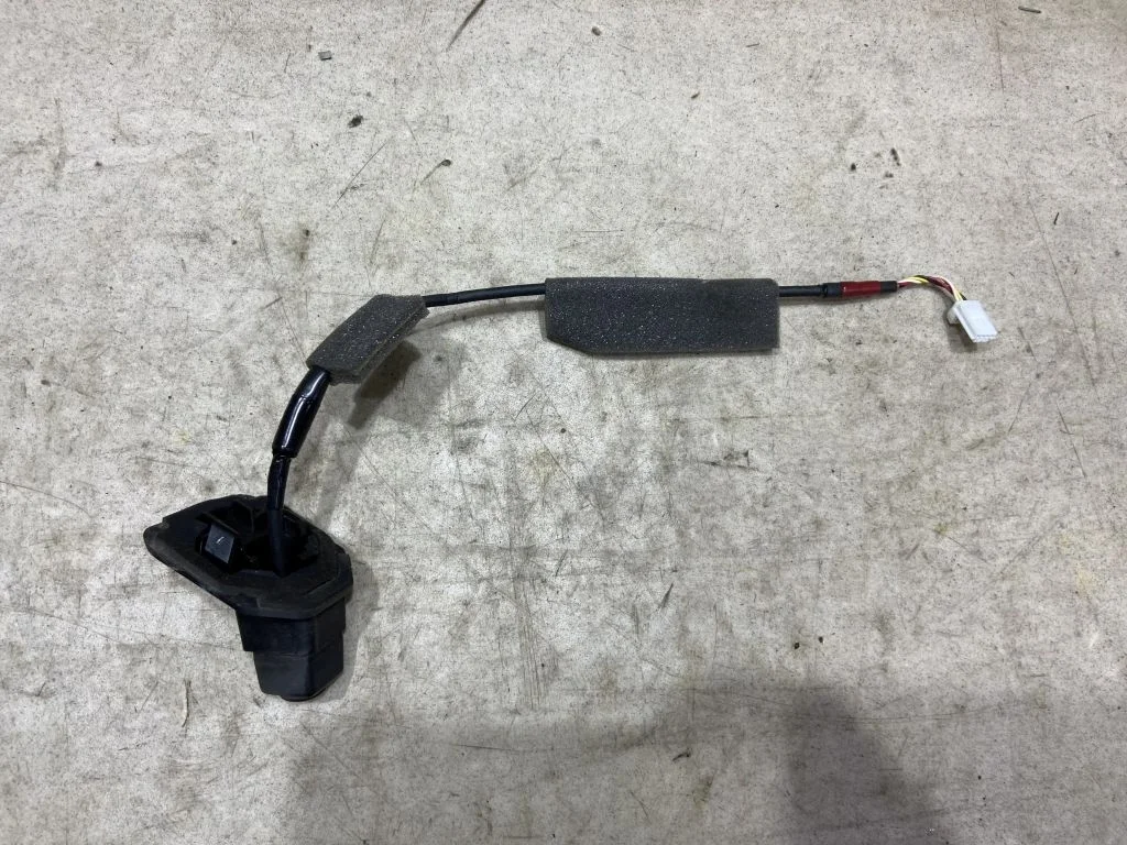 Камера задняя Nissan Juke F15  28442BV80A