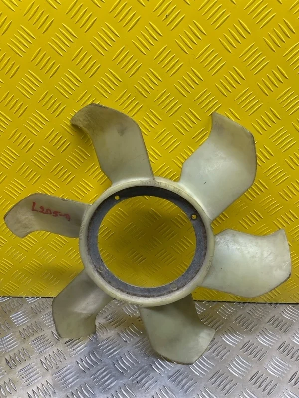 Крыльчатка вискомуфты Mitsubishi L200 (2015-2022) 2015 1320A015 ПИКАП 2.4 D 4N15