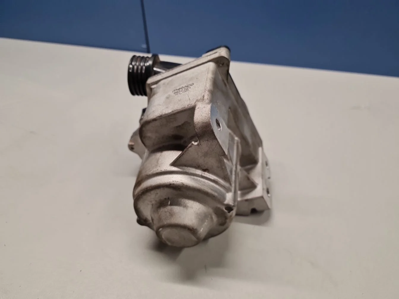 Помпа (насос водяной) электрический для BMW 5 F10 2009-2017