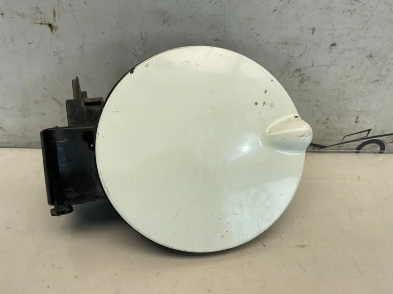 лючок топливного бака Ford Focus 2006 CB4 ASDB 1.4L Duratec 16V PFI (75PS) - Sigma