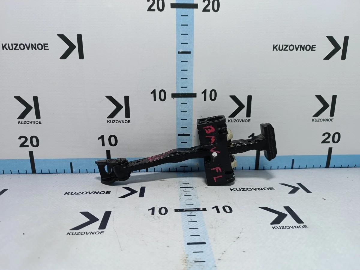 Ограничитель двери BMW 5-Series 2009-2016 F10