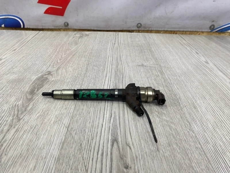 Форсунка топливная FORD TRANSIT 2009