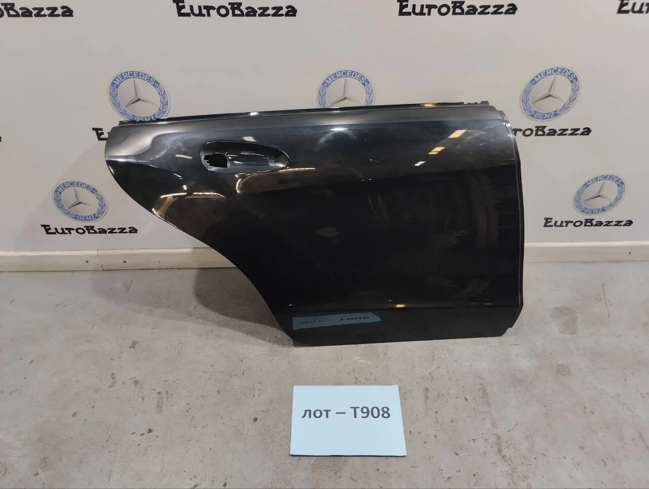 Дверь задняя правая Mercedes W218