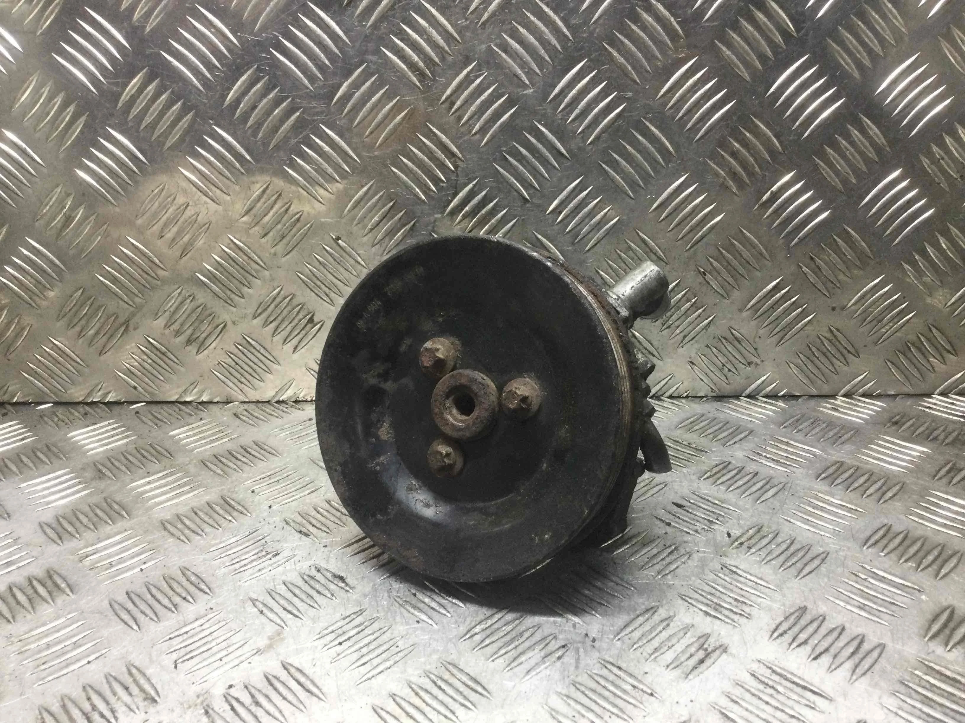 Насос гидроусилителя руля Mercedes Vito W638 (1996-2003) дизель 2.2  Автомат Микроавтобус