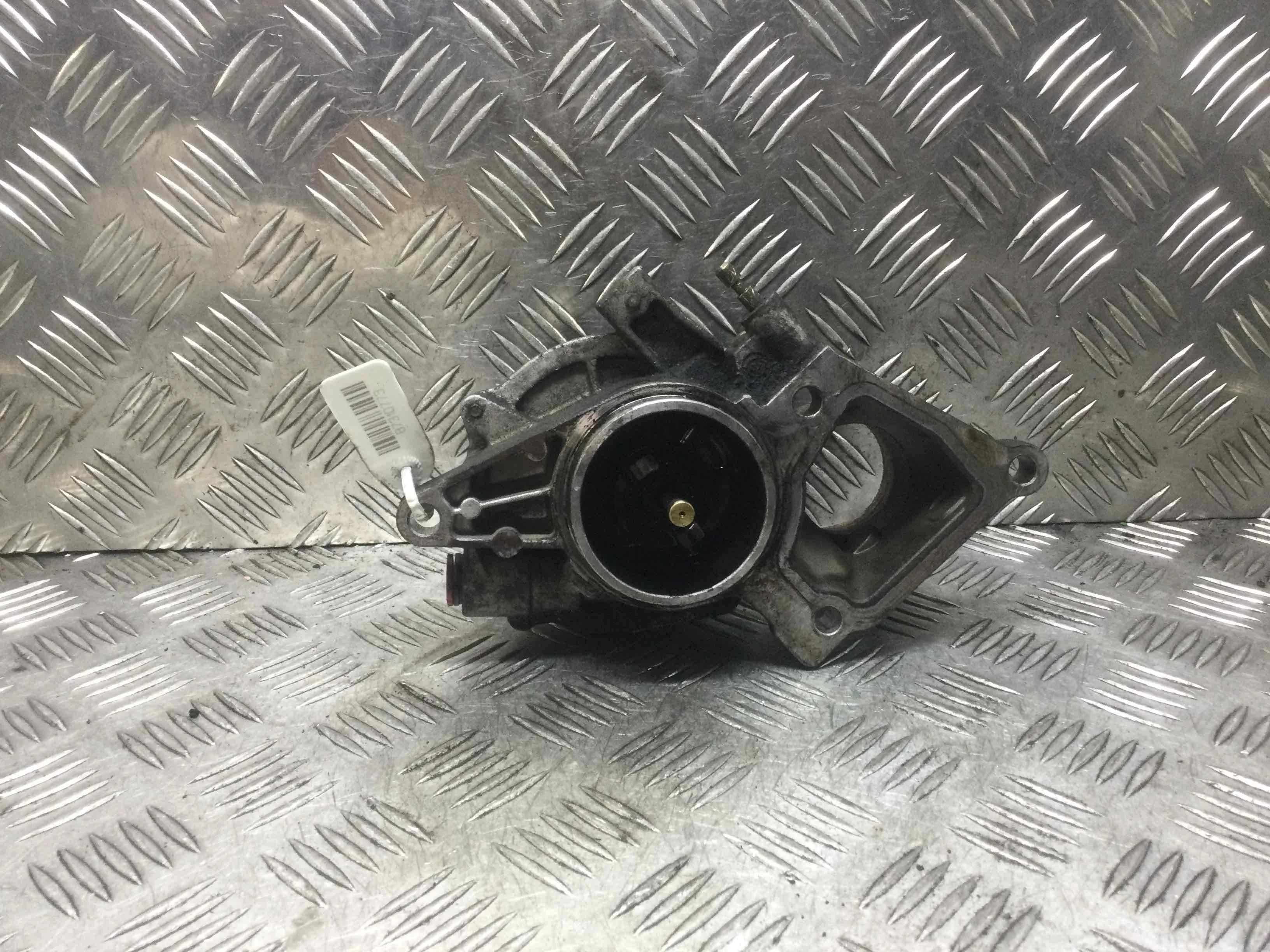 Насос вакуумный Ford Transit 3 поколение [рестайлинг] (2006-2013) дизель 2.1 D Механика Фургон