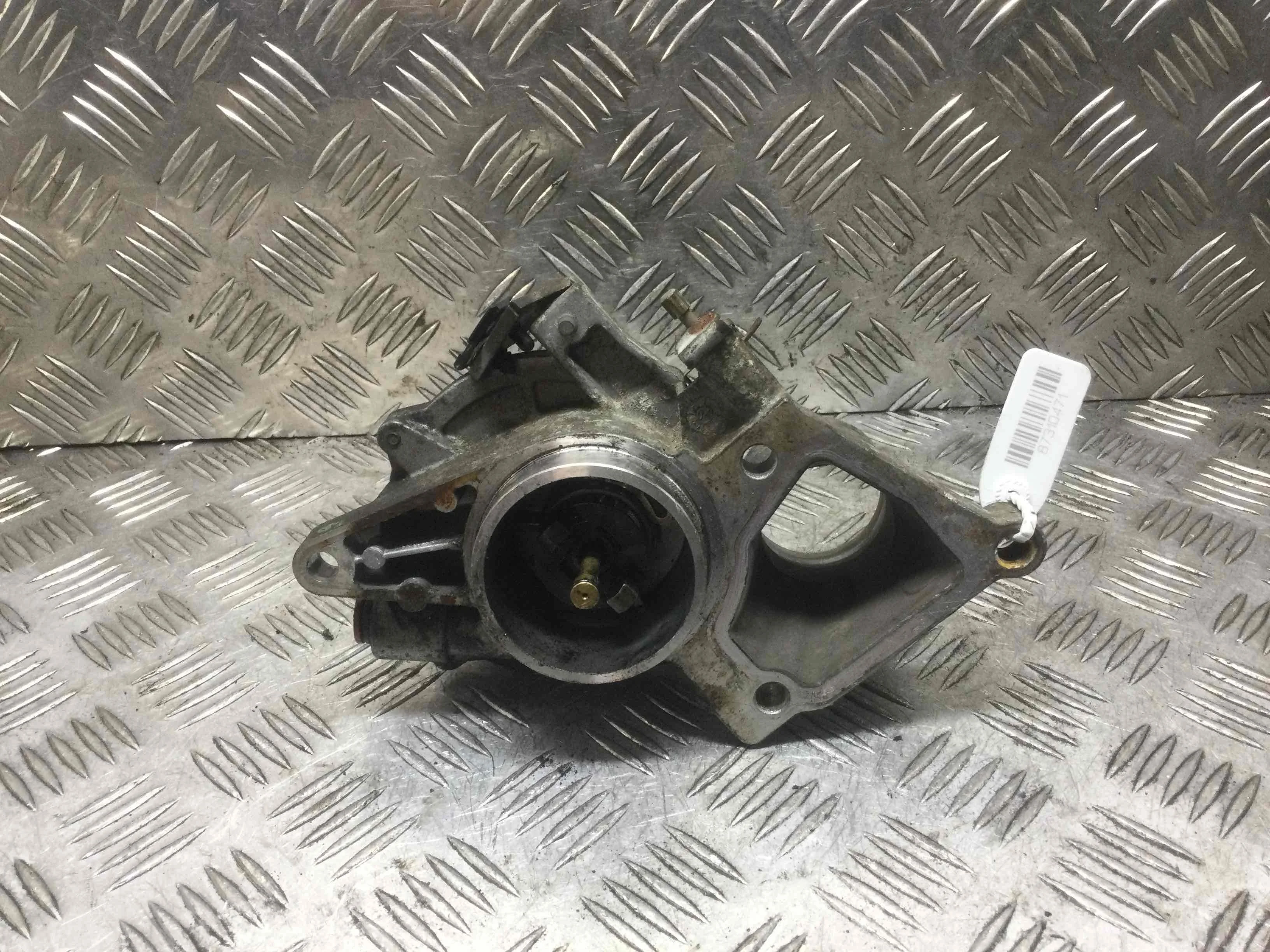 Насос вакуумный Ford Transit 3 поколение (2000-2006) дизель 2.0 TD Механика