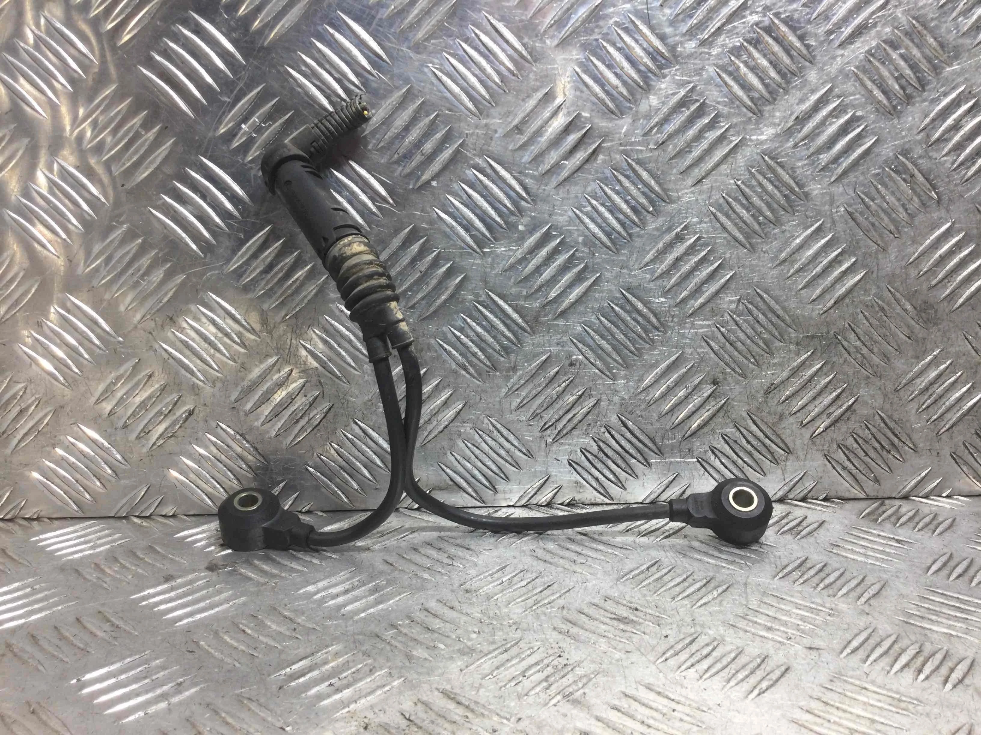 Датчик детонации BMW 3-Series 3-Series E46 1998 - 2006 бензин 2.0 i Механика Седан