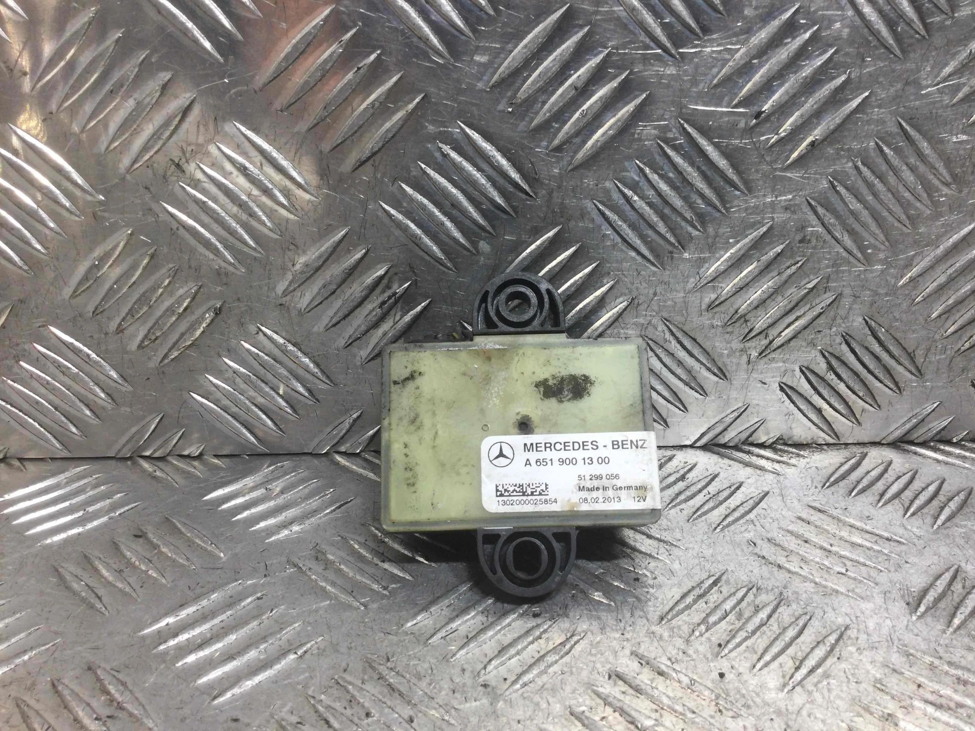 Реле накала свечей Mercedes Sprinter W906 (2006-2014) дизель 2.2 CDI Механика Фургон